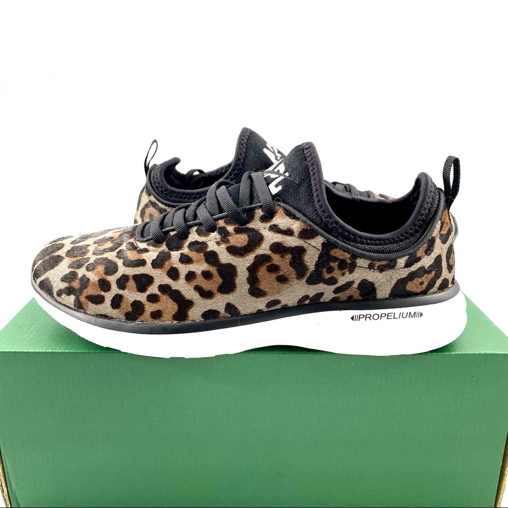 APL Iconic propulsion white leopard calf hair shoe - Picture 4 of 12